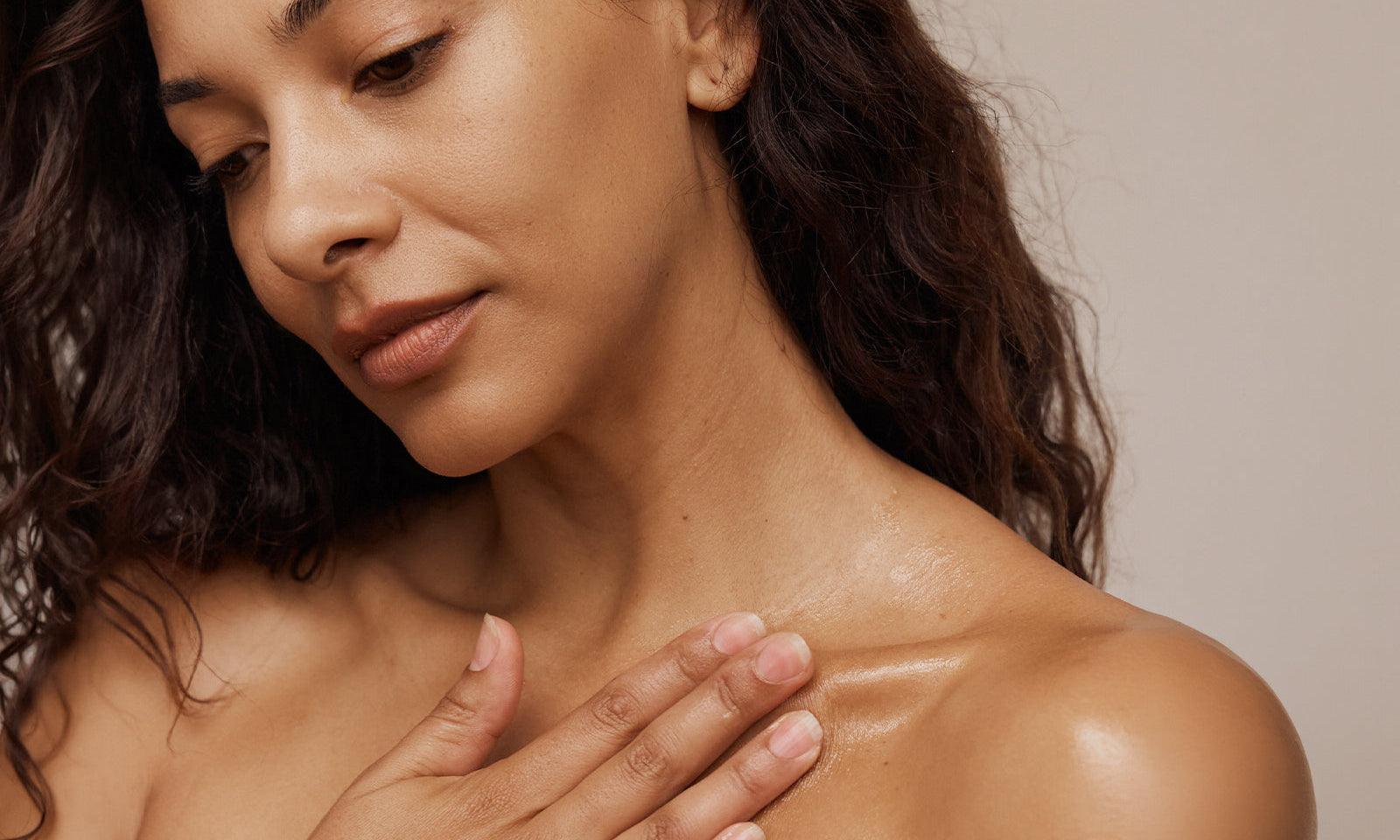 Why Your Skin Panics the Moment Winter Arrives