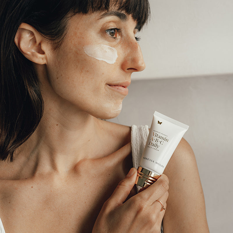 Vanessa Megan 100% Natural Vitamins A+B+C Daily Face Cream